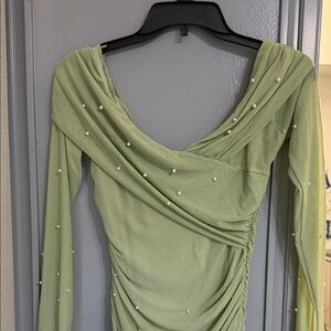 Elegant Green Long Sleeve Dress with Pearl Accents